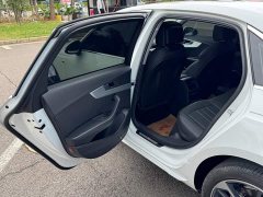 Audi A4L 40 TFSI Fashion Dynamic - ფოტო 14