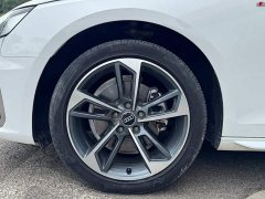 Audi A4L 40 TFSI Fashion Dynamic - ფოტო 9