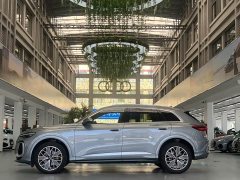 Audi Q5L 2026 2.0T Exclusive Edition for Millions of Users - ფოტო 2