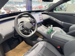 Xiaomi YU7 2025 Rear-Wheel Drive Long-Range Edition - ფოტო 6