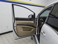 Buick GL8 Land Executive Cabin 652T Luxury - ფოტო 7