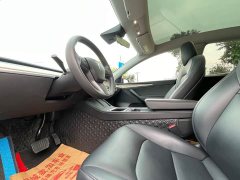 Tesla Model Y Rear-Wheel Drive - ფოტო 8