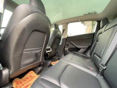 Tesla Model Y Rear-Wheel Drive - ფოტო 9