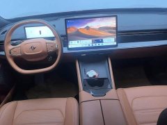 Volkswagen eπ007 Extended Range 200 Ruoyi Edition - ფოტო 12