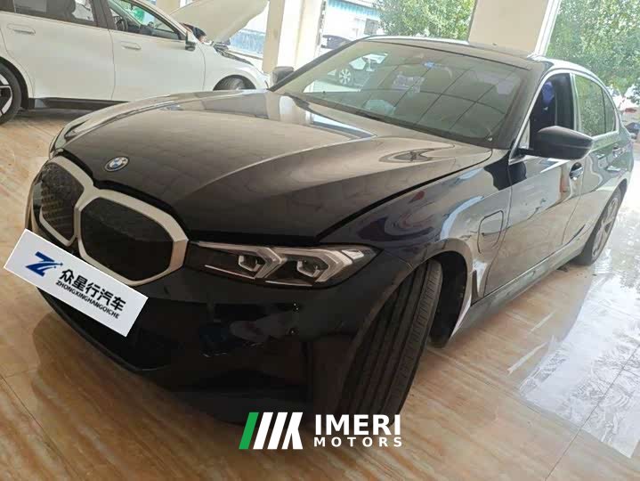 BMW i3 eDrive 35 L
