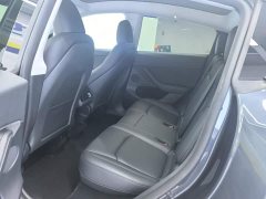 Tesla Model Y Rear-Wheel Drive - ფოტო 11