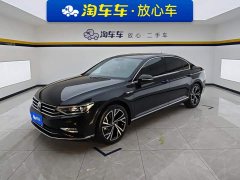 Volkswagen Magotan 2020 330TSI DSG Luxury - ფოტო 1