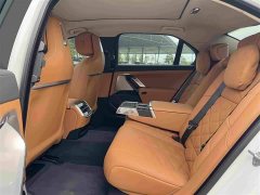 BMW 7 Series 2023 735Li M Sport Package - ფოტო 12