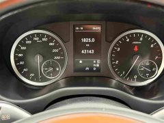 Mercedes-Benz Vito 2023 2.0T Elite 7-Seater - ფოტო 18