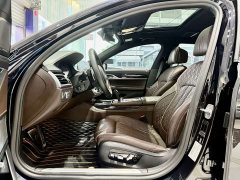 BMW 7 Series 740Li Premier M Sport Package - ფოტო 6