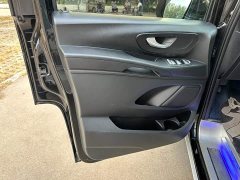 Mercedes-Benz Vito 2.0T Elite 7-Seater - ფოტო 14