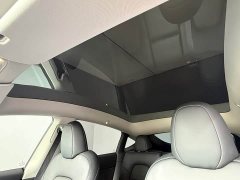 Tesla Model Y Rear-Wheel Drive - ფოტო 15