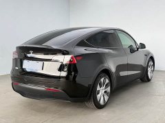 Tesla Model Y Rear-Wheel Drive - ფოტო 4