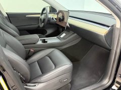 Tesla Model Y Rear-Wheel Drive - ფოტო 8