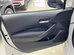 Toyota Corolla 2022 1.8L CVT Luxury - ფოტო 15