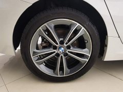 BMW 1 Series Facelift 120i M Sport - ფოტო 6