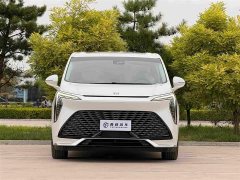 Toyota 2.0T Six-Seat Yun Shi Edition - ფოტო 2