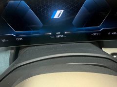 BMW iX xDrive40 - фото 4
