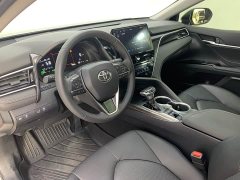 Toyota Camry 2021 Hybrid 2.5HS Sharp Luxury Edition - ფოტო 14