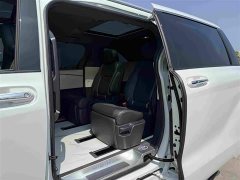 Toyota Sienna 2023 2.5L Hybrid Premium Edition - ფოტო 14