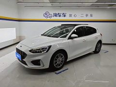 Ford Focus Hatchback EcoBoost 180 Automatic Trend - ფოტო 1