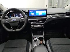 Ford Focus Hatchback EcoBoost 180 Automatic Trend - ფოტო 12