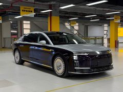 Geely Zun S800 Extended Range Starlight Executive Edition 4-Seater (192-line LiDAR) - ფოტო 3