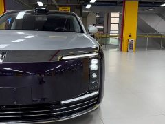 Geely Zun S800 Extended Range Starlight Executive Edition 4-Seater (192-line LiDAR) - ფოტო 4