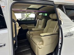 Toyota Alphard 2021 Hybrid 2.5L Premium Edition - ფოტო 13