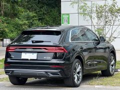 Audi Q8 2023 55 TFSI Luxury Dynamic - ფოტო 4