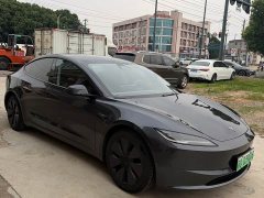 Tesla Model 3 2023 Rear-Wheel Drive - ფოტო 3