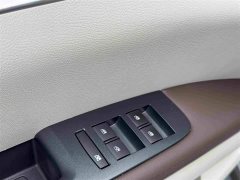 Buick GL8 2021 Land Business Class 652T Luxury - ფოტო 8