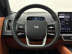 Li Auto L9 2023 Pro - ფოტო 11