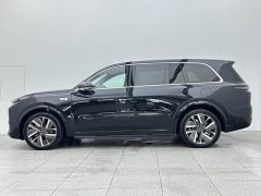 Li Auto L9 2023 Pro - ფოტო 8