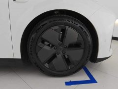 Li Auto i6 2025 Two-Wheel Drive Standard - ფოტო 6