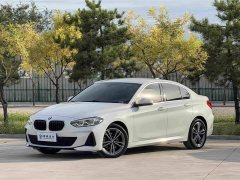 BMW 1 Series 120i M Sport - ფოტო 1
