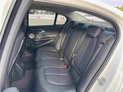 BMW 1 Series 120i M Sport - ფოტო 10