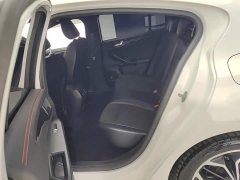 Ford Focus Sedan EcoBoost 180 Automatic ST Line - ფოტო 11