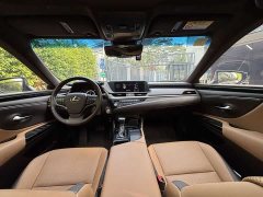 Lexus ES 2020 200 Excellence Edition - ფოტო 9