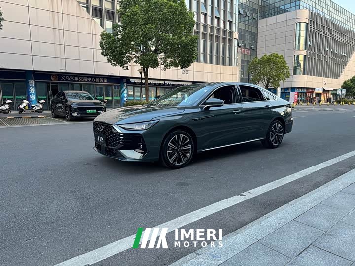Chery Arrizo 8 PRO 1.6T DCT Luxury Plus