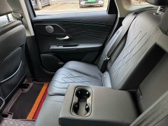 Chery Arrizo 8 PRO 1.6T DCT Luxury Plus - ფოტო 16