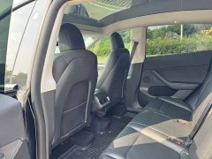 Tesla Model Y Long Range All-Wheel Drive - ფოტო 11