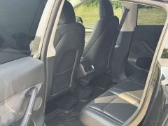 Tesla Model Y Long Range All-Wheel Drive - ფოტო 12