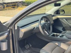 Tesla Model Y Long Range All-Wheel Drive - ფოტო 9