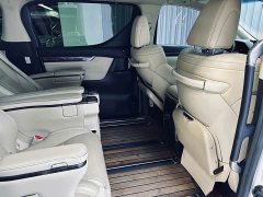 Toyota Alphard Hybrid 2.5L Premium Edition - ფოტო 15