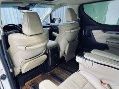 Toyota Alphard Hybrid 2.5L Premium Edition - ფოტო 18