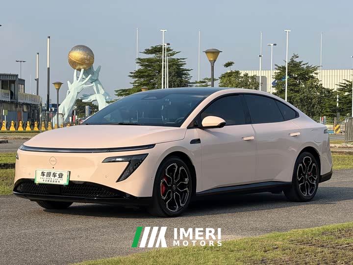 Nissan N7 625 Max