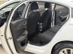 SAIC MG i5 2020 1.5L Manual 4G Connected Deluxe Edition - ფოტო 13