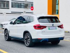 BMW iX3 Facelift Premier - ფოტო 8