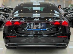 Mercedes-Benz E-Class E 300 L Fashion Edition - ფოტო 18